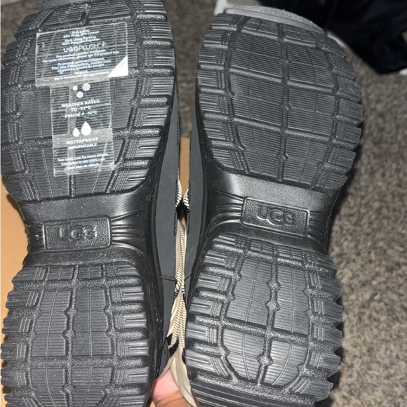 UGG Tan and Black Winter Boots - Picture 4 of 4